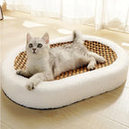 Cat Scratching Lounge Bed | Plush Top & Natural-Fiber Base