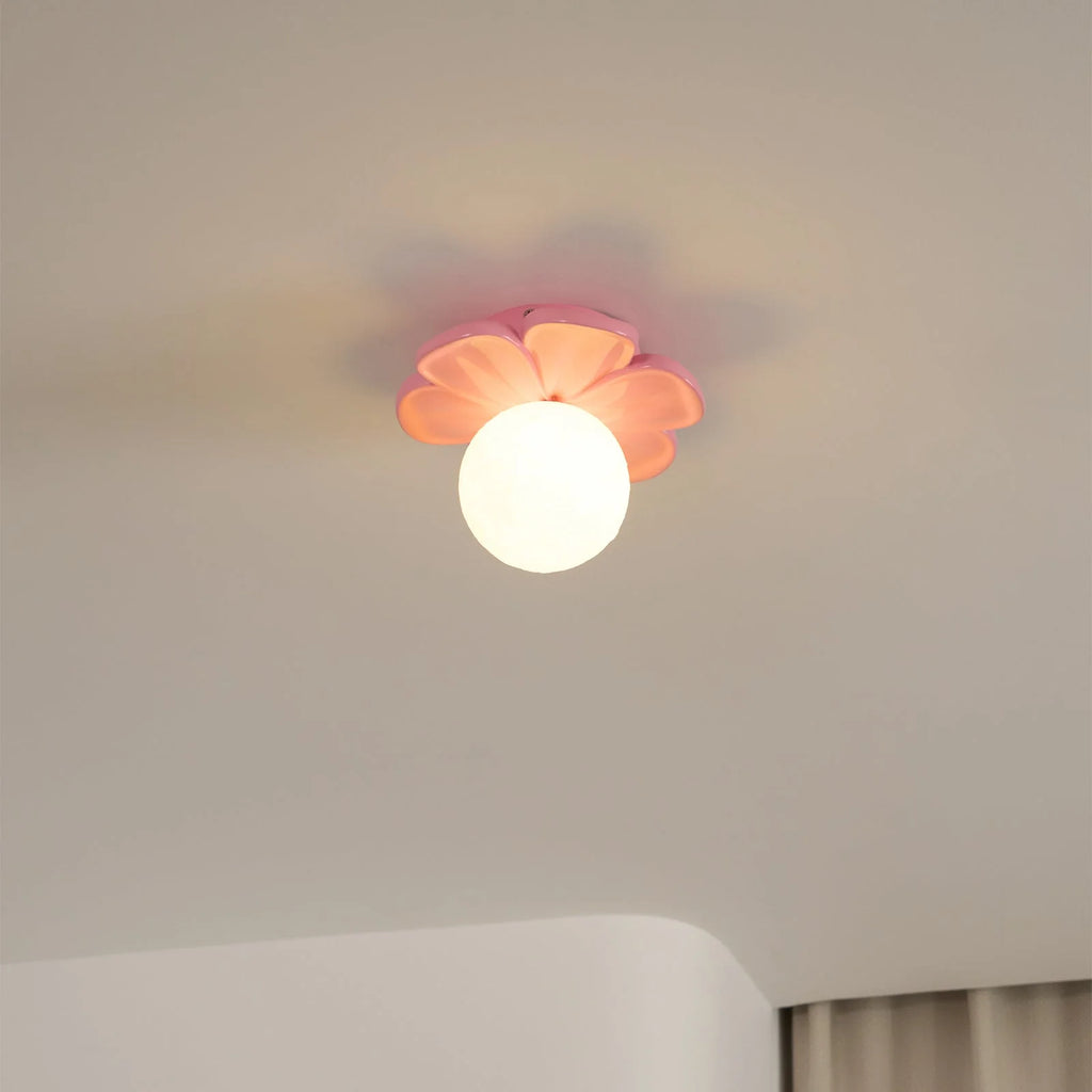 Ceiling Lamp | Resin Bloom Design & Integrated LED | 20 cm Diameter