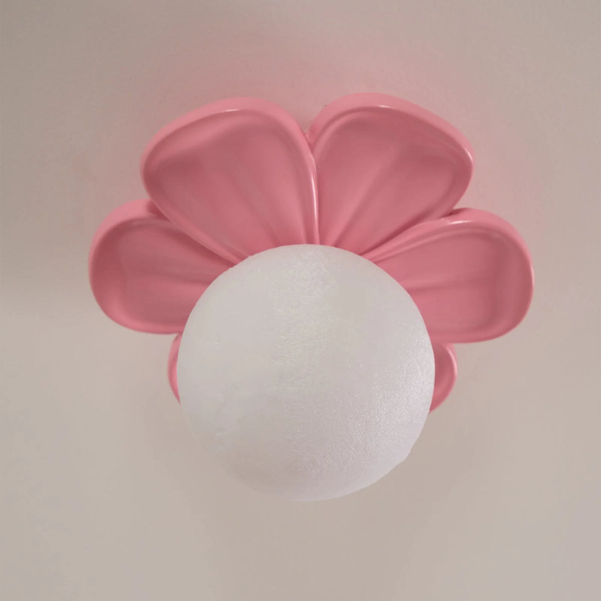 Ceiling Lamp | Resin Bloom Design & Integrated LED | 20 cm Diameter