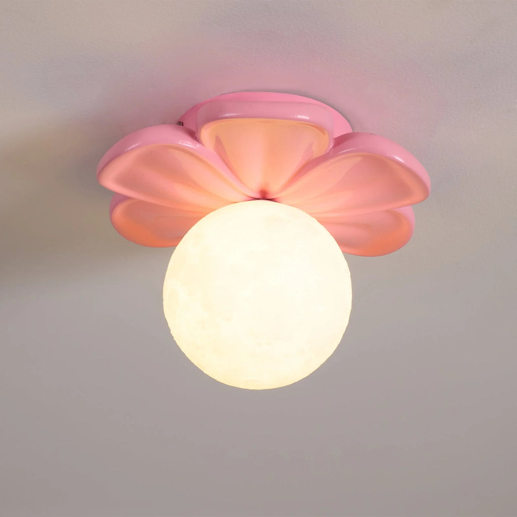 Ceiling Lamp | Resin Bloom Design & Integrated LED | 20 cm Diameter