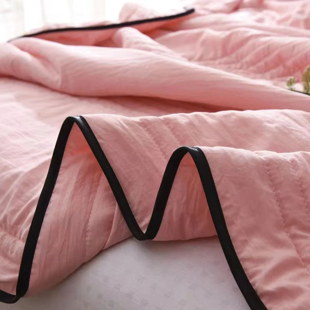 Cooling Blanket | Instant Cooling & Moisture-Wicking Hypoallergenic