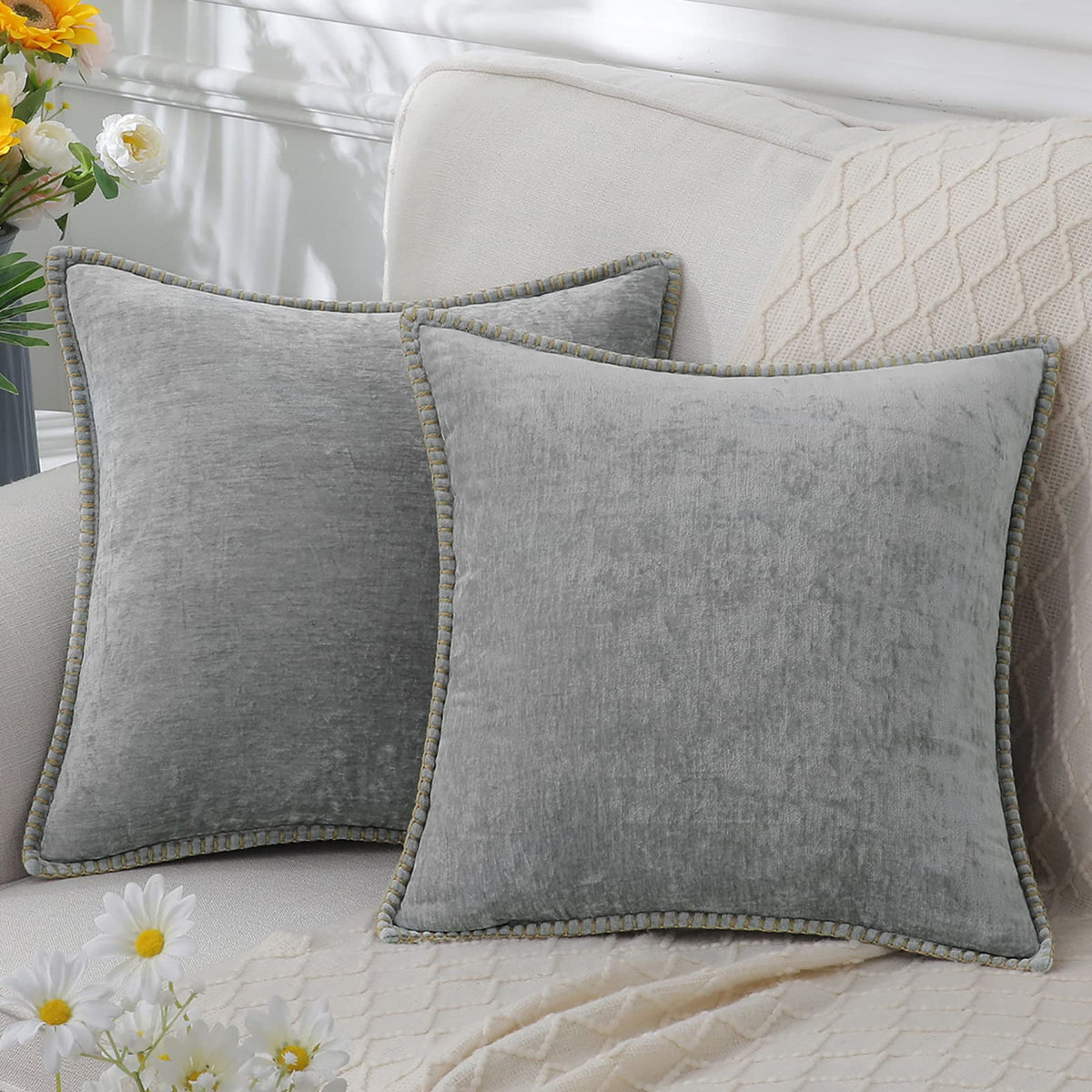 Decorative Cushion | Soft Chenille & Machine Washable at 30°C