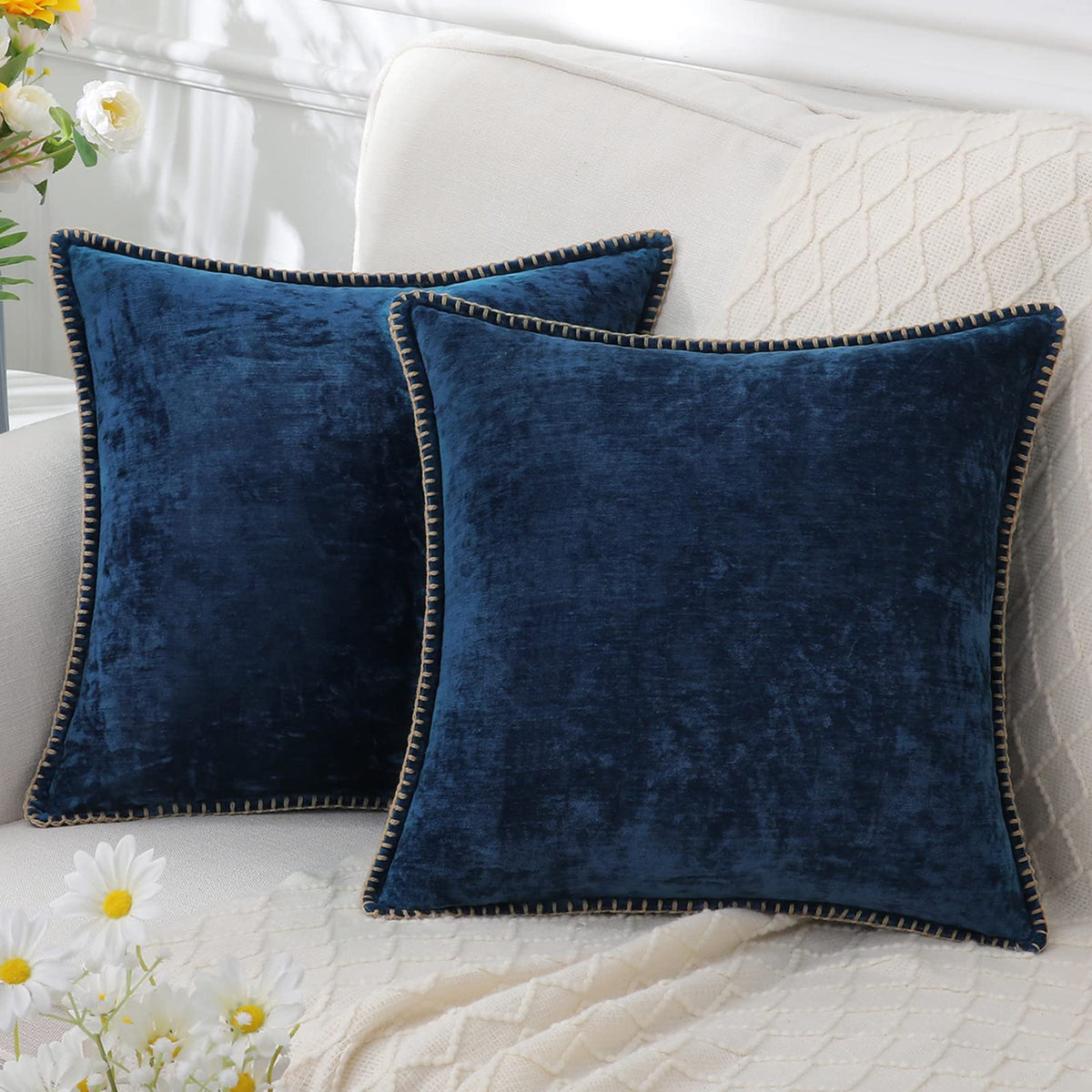 Decorative Cushion | Soft Chenille & Machine Washable at 30°C