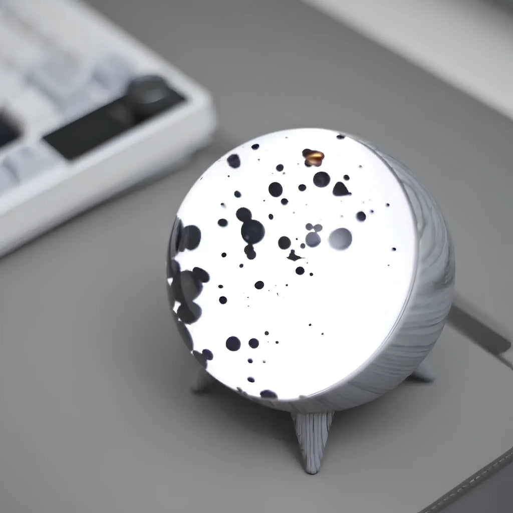 Ferrofluid Display Speaker | Bluetooth & AUX | USB-C Rechargeable 10-Hour Battery