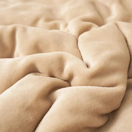 Fleece Blanket | Plush Flannel & Machine-Washable | Available In 4 Sizes