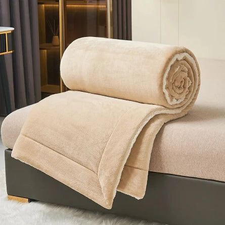 Fleece Blanket | Plush Flannel & Machine-Washable | Available In 4 Sizes