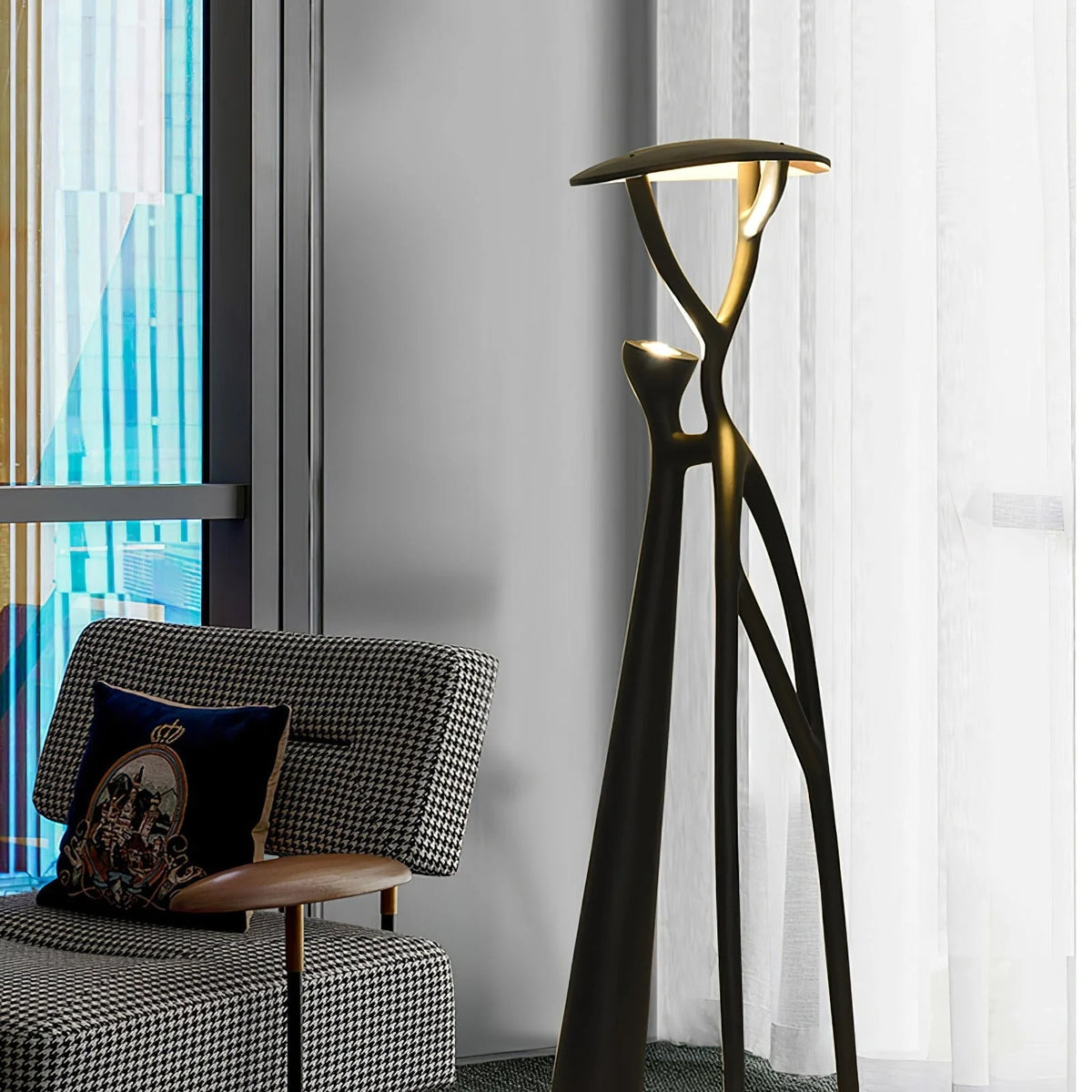 Floor Lamp | Sculptural Design & Integrated LED | 3 Sizes