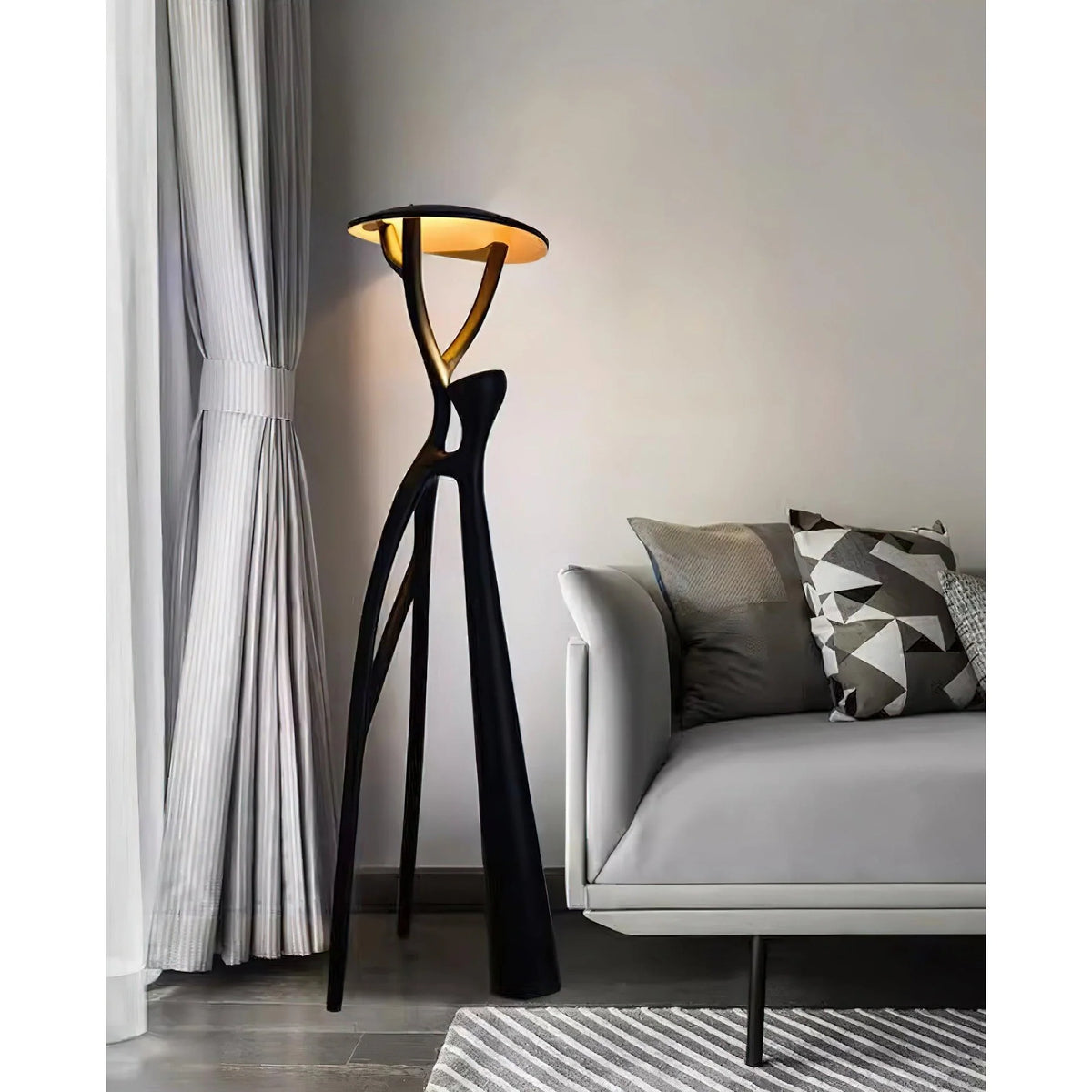 Floor Lamp | Sculptural Design & Integrated LED | 3 Sizes