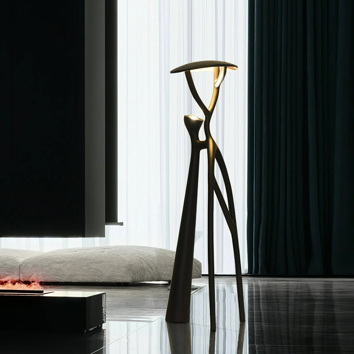 Floor Lamp | Sculptural Design & Integrated LED | 3 Sizes