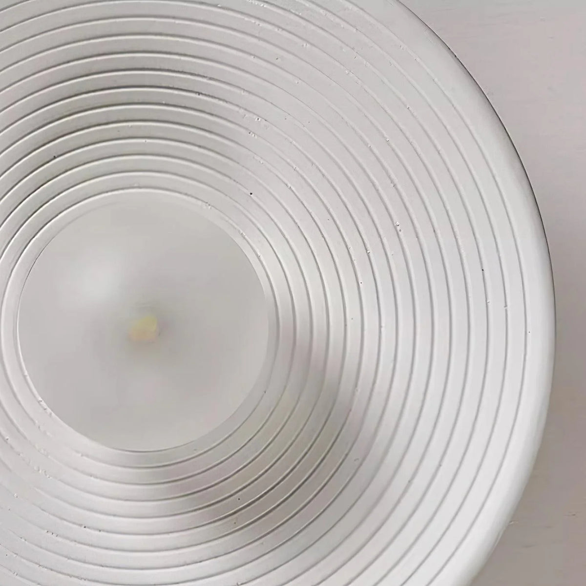Flush Mount Ceiling Light | Dimmable & E26/E27 Socket | 27 cm Diameter