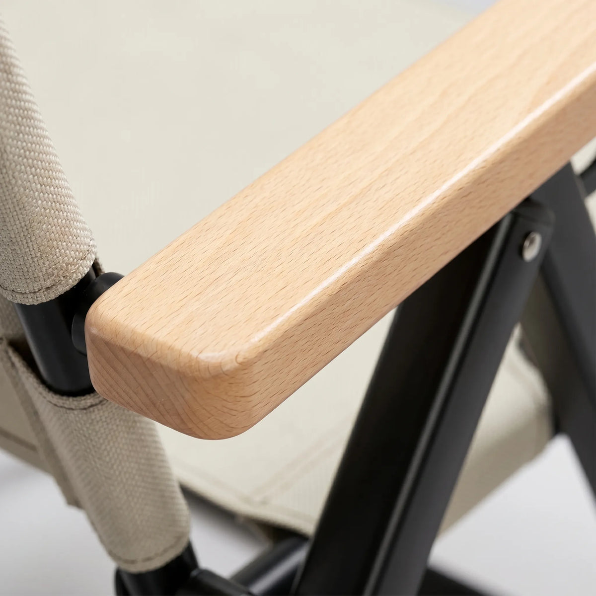 Folding Lounge Chair | Reclining & Headrest | Space-Saving