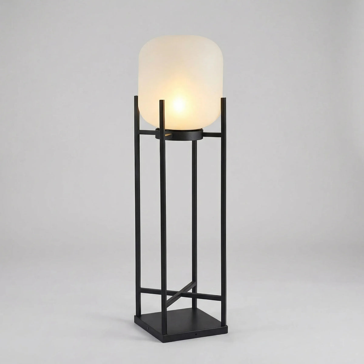 Freestanding Garden Lamp | Solar-Powered & Automatic | IP65 Rated