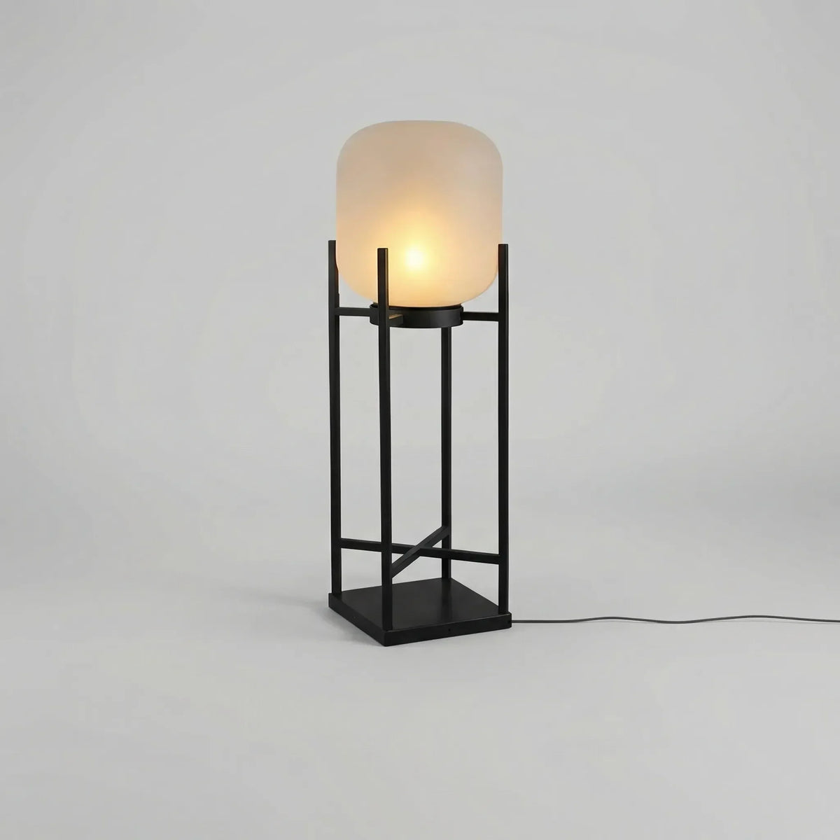 Freestanding Garden Lamp | Solar-Powered & Automatic | IP65 Rated