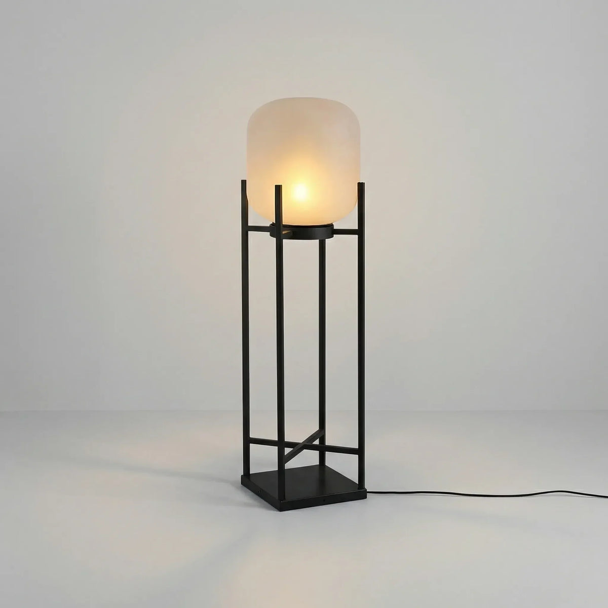 Freestanding Garden Lamp | Solar-Powered & Automatic | IP65 Rated