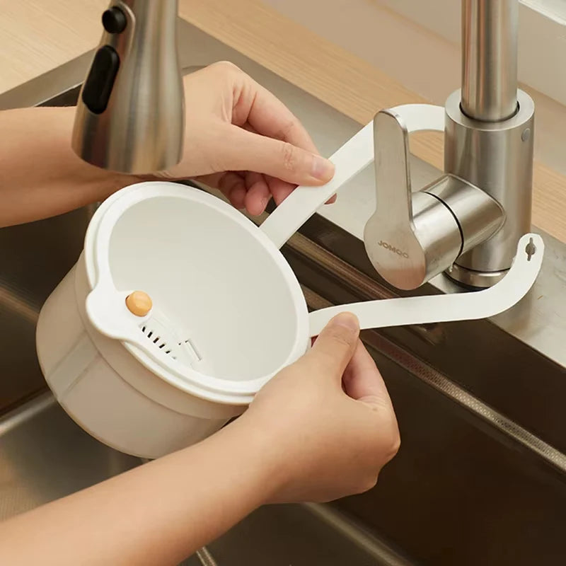 Hanging Drip Basket | Two-Part Filter & One-Click Emptying