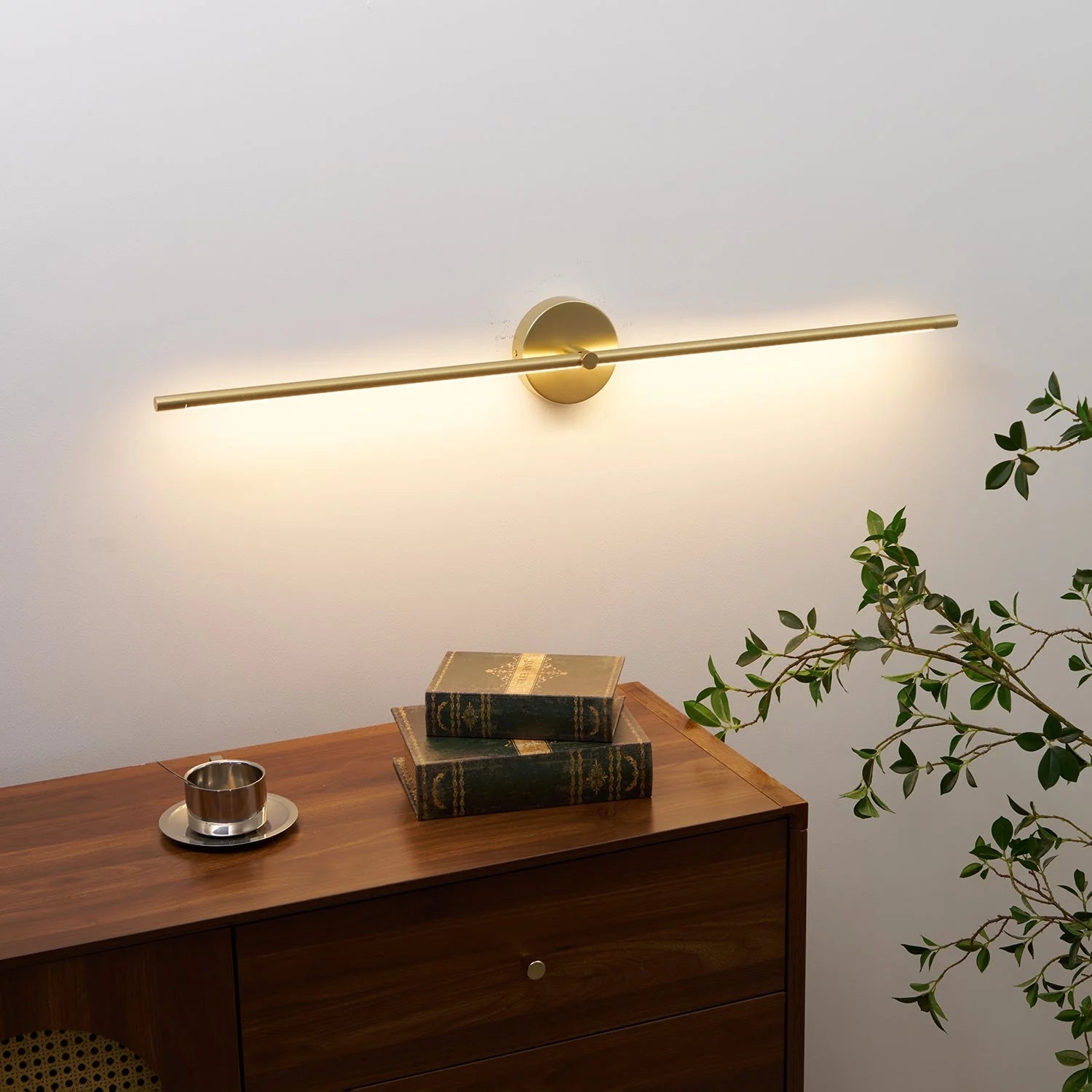 Indoor Wall Lamp with Integrated LED