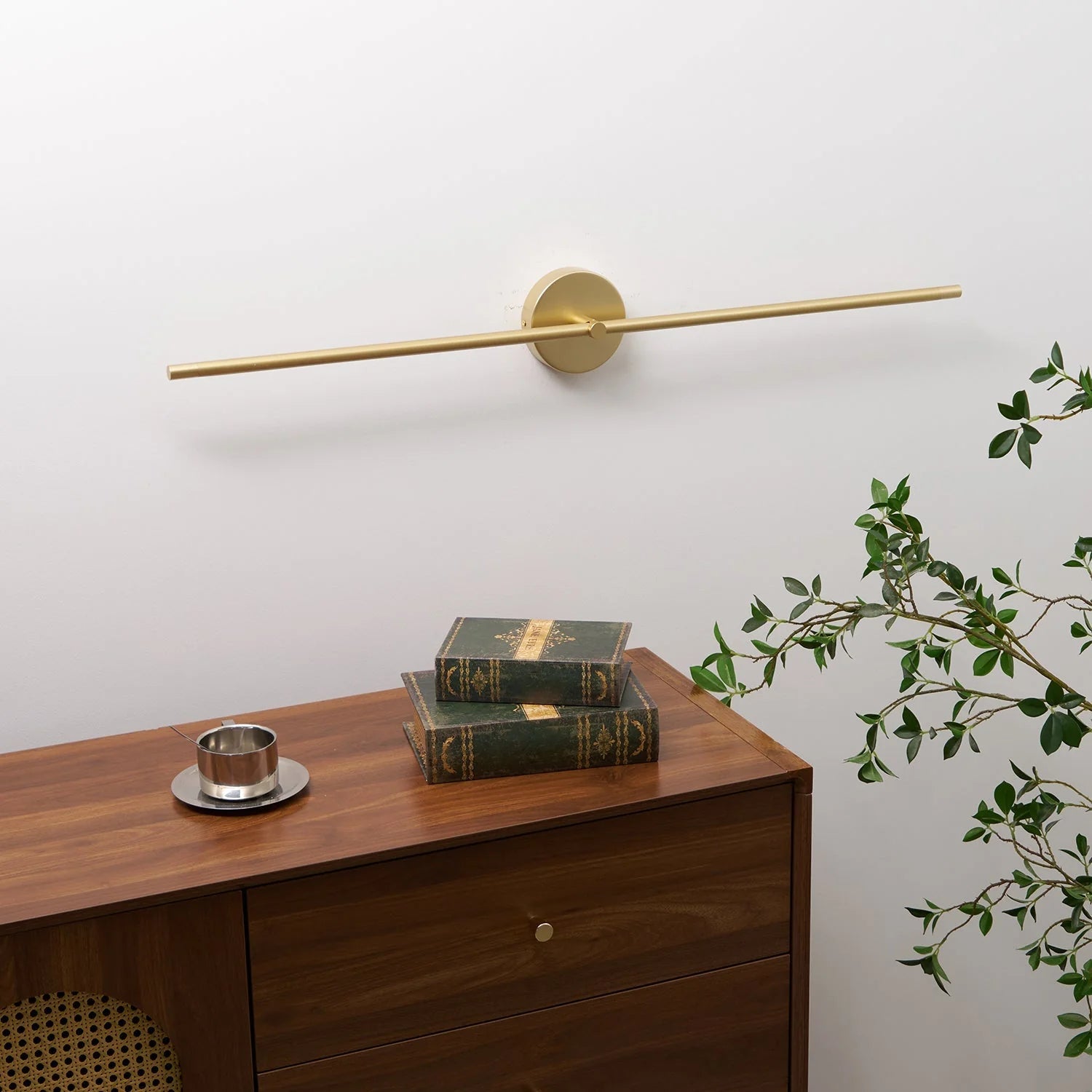 Indoor Wall Lamp with Integrated LED