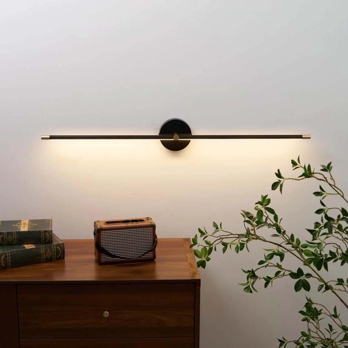 Indoor Wall Lamp with Integrated LED