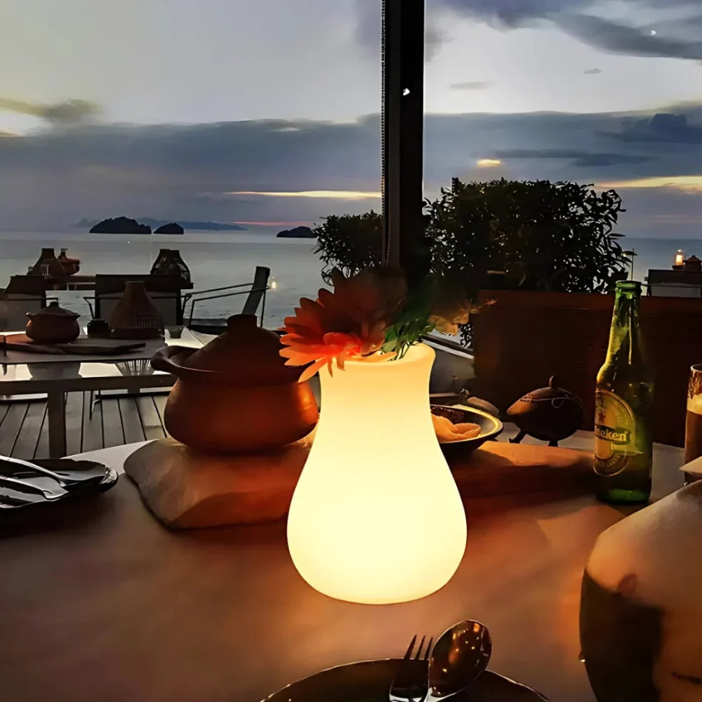 LED Flower Vase | USB-Rechargeable & IP65 Waterproof | 11 x 11 x 15 cm