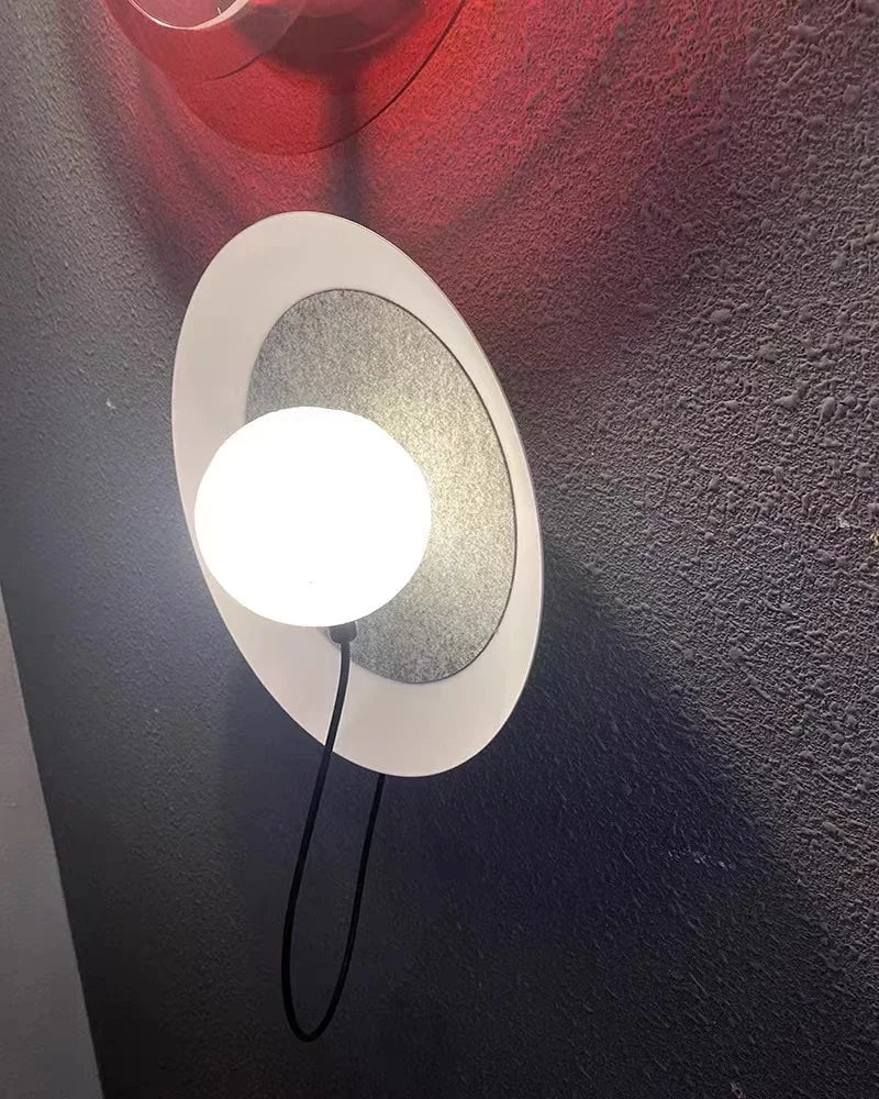 LED Wall Lamp | Scandinavian Minimalist & Energy-Efficient | 27 x 27 cm