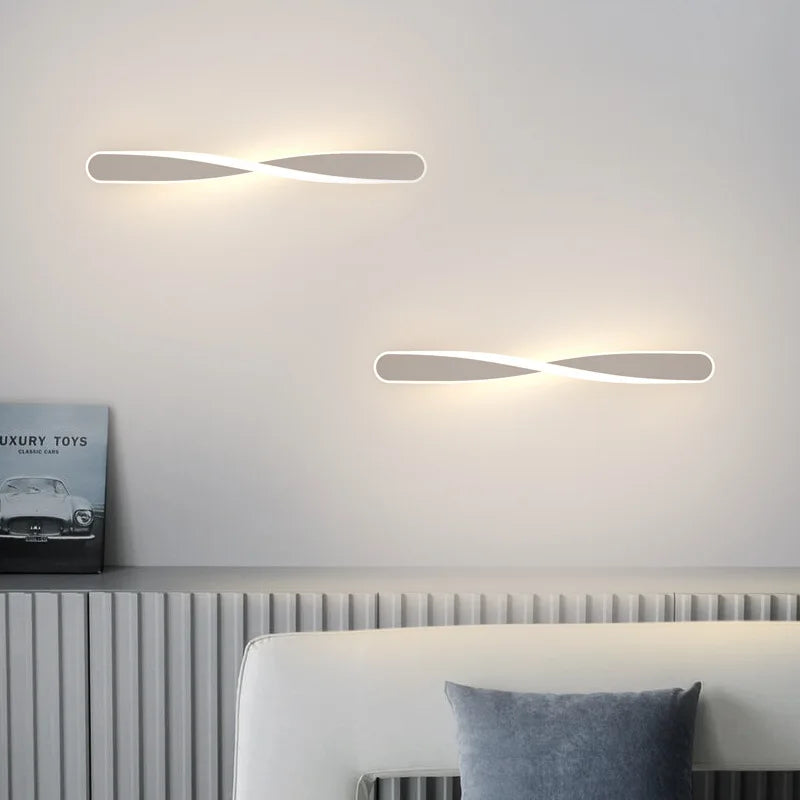 LED Wall Light | Curved Dimmable Warm White