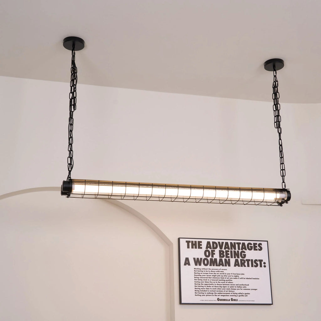 Linear Pendant Light | Integrated LED & Adjustable Suspension | 123 cm
