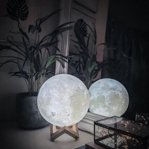 Moon Lamp | 3D-Printed Realistic Surface & Touch-Control | With Wooden Stand