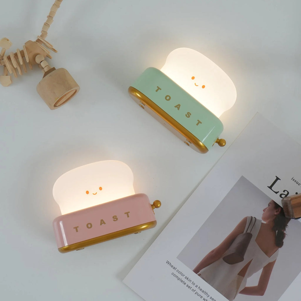 Night Light | Toaster-Shaped Warm 3000K & Adjustable Brightness