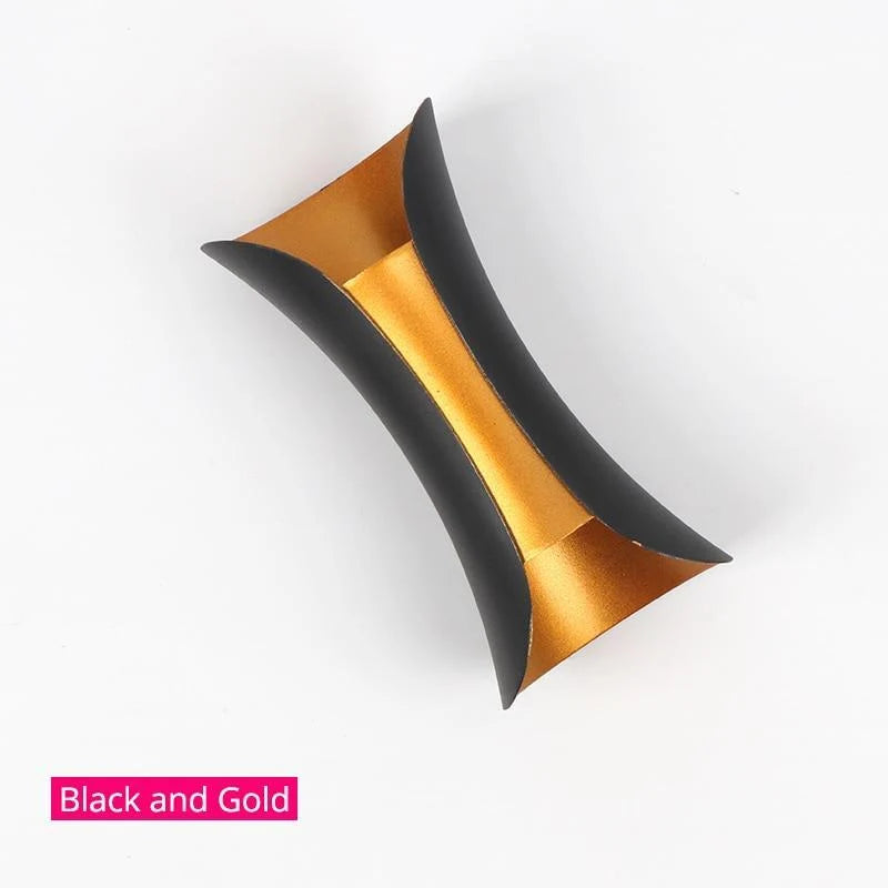 Outdoor Wall Lamp | Integrated LED & IP65 Weather-Resistant