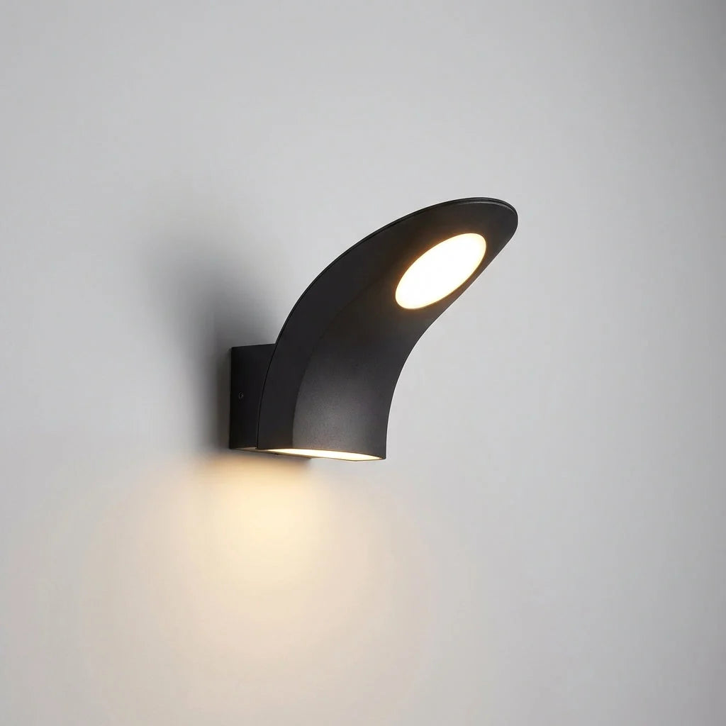 Outdoor Wall Light | Energy-Efficient LED & Weather-Resistant Aluminum