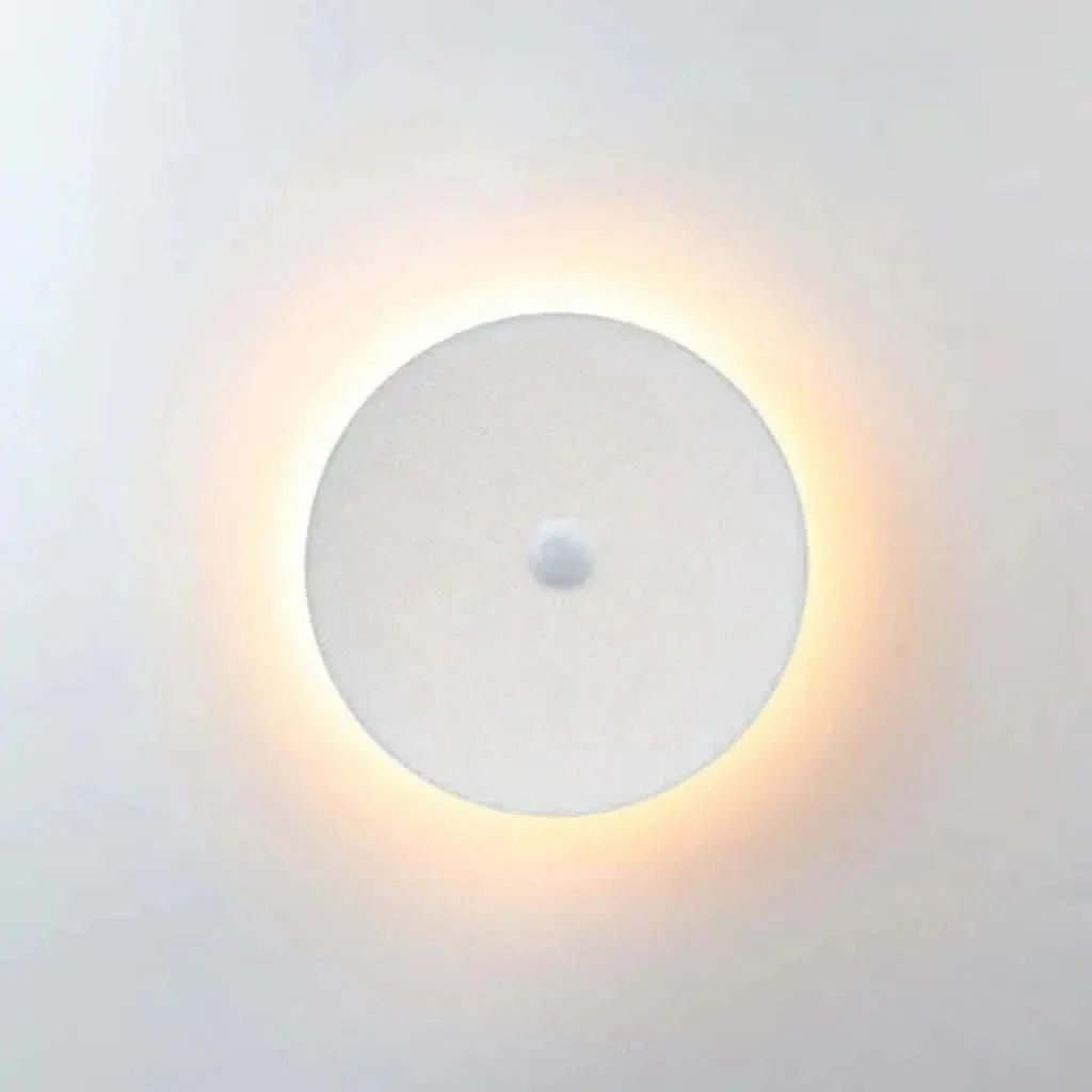Outdoor Wall Light | Integrated LED & IP65 Weatherproof
