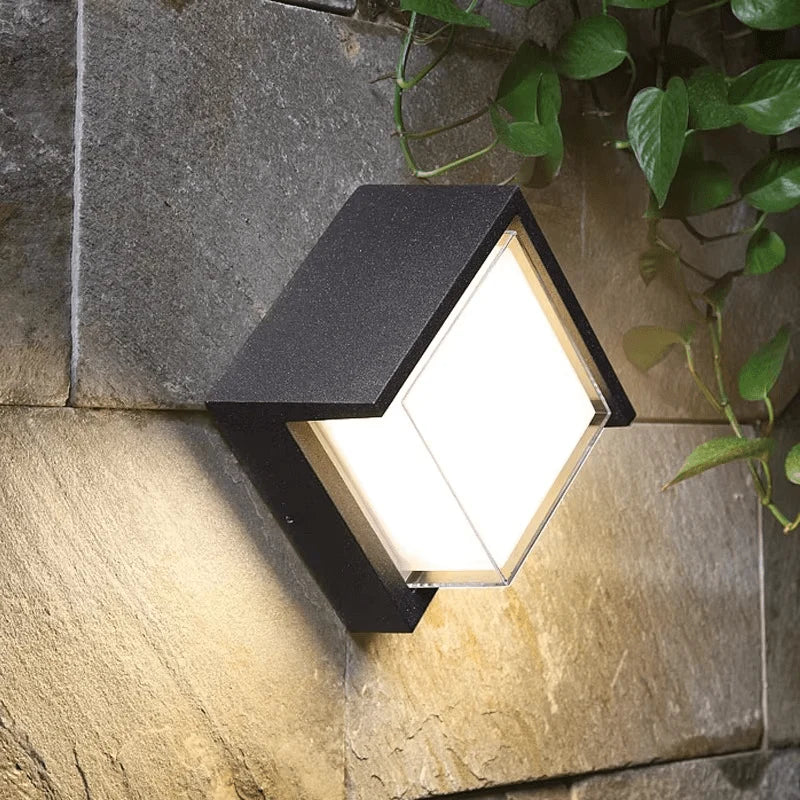 Outdoor Wall Light | Motion Sensor & Warm White LED