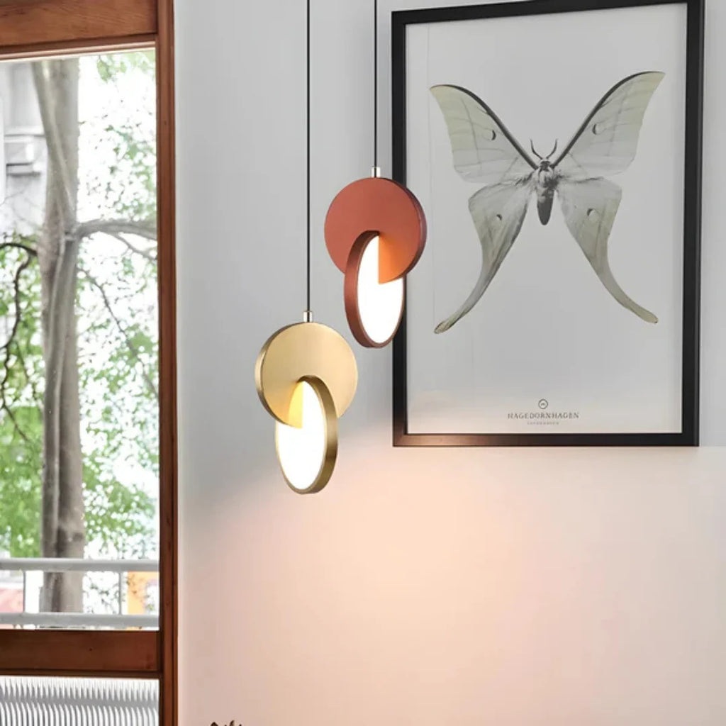 Pendant Lamp | Aluminum & Integrated Energy-Efficient LED | Small & Large