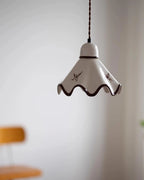 Pendant Lamp | Wavy Ceramic Shade & Metal Accents | 150 cm Adjustable Cord