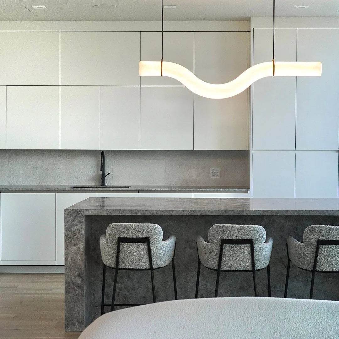 Pendant Light | Alabaster Shade, Brass Body & Integrated LED | 120/150 cm