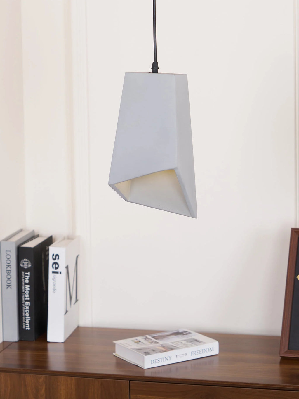 Pendant Light | Industrial Cement & E26/E27 Socket | 140 cm Cable