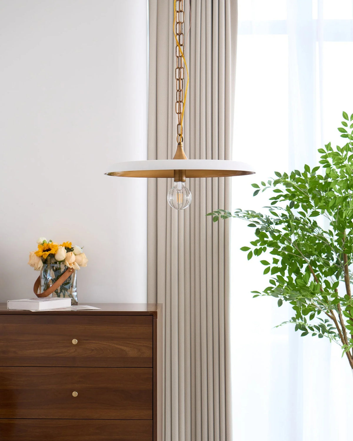 Pendant Light | Metal Shade & Adjustable Chain | 30–50 cm