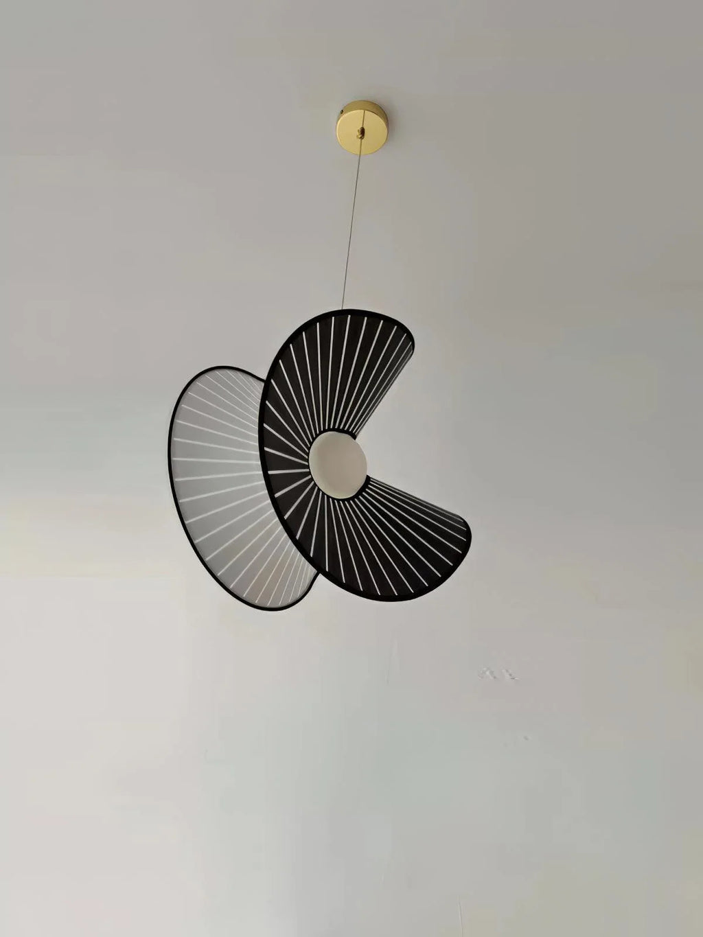 Pendant Light | Shell-Shaped Nordic & Integrated Multi-Temp LED