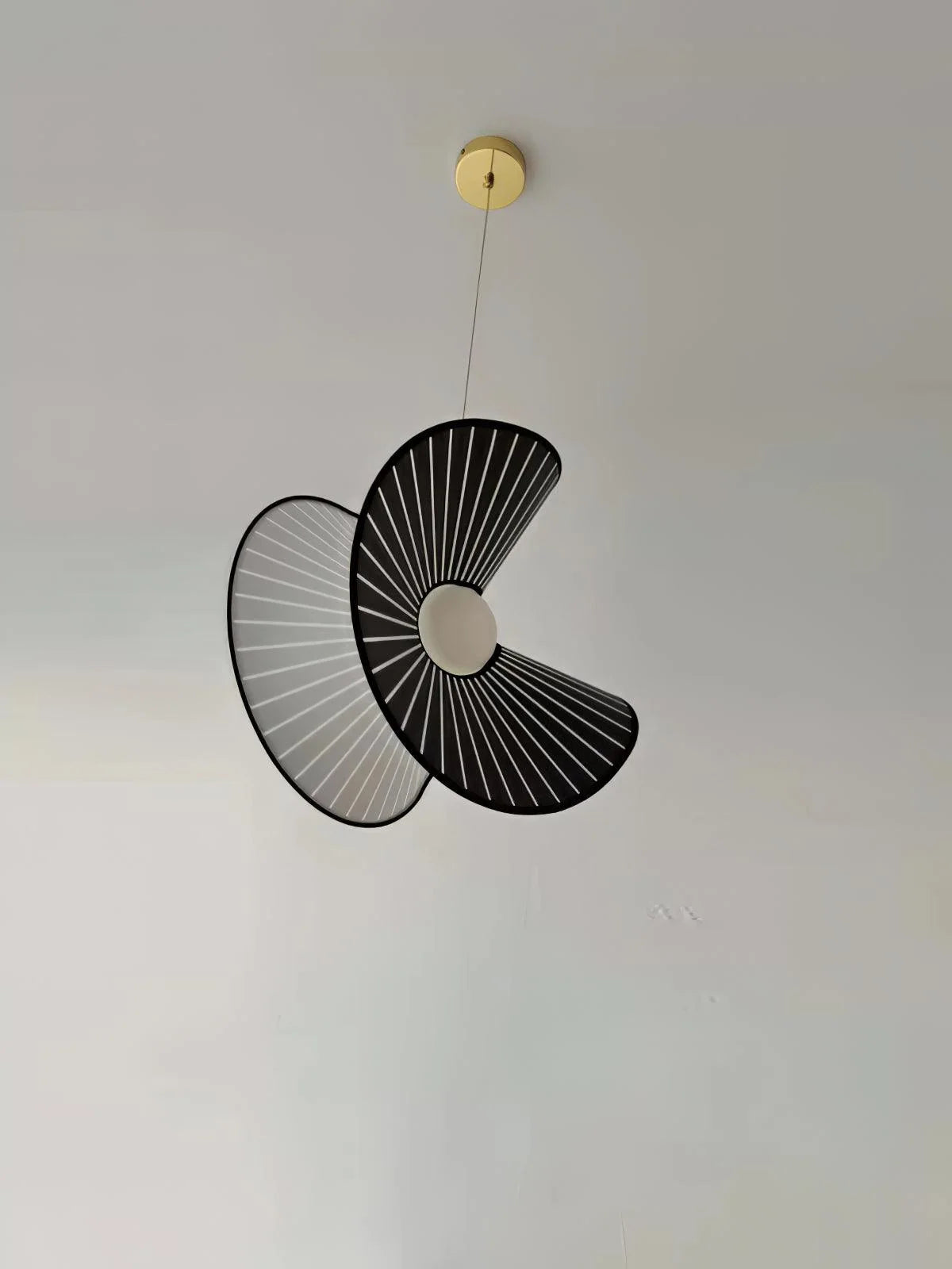 Pendant Light | Shell-Shaped Nordic & Integrated Multi-Temp LED