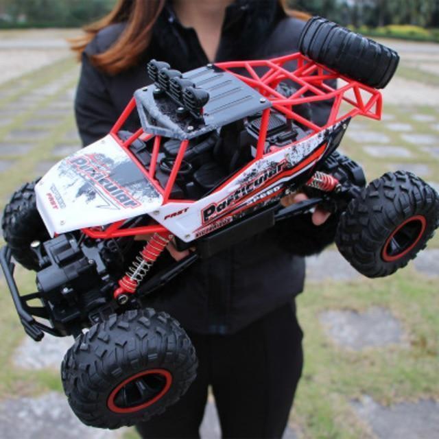 Remote Control Monster Truck | 4x4 Drive & Hi-Q Rubber Tyres | 1:12 Scale