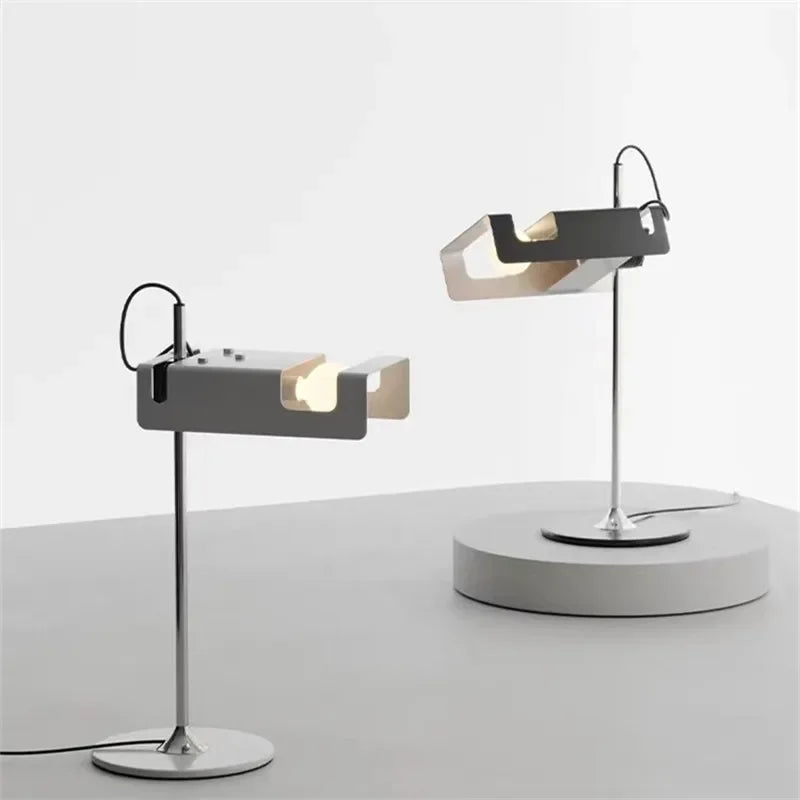 Spider Lamp | Slim Aluminum Frame & Adjustable Head | Table & Floor