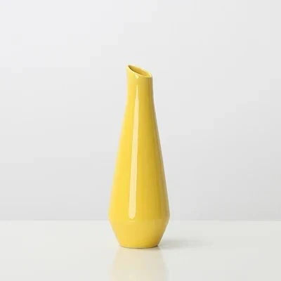 Table Vase | Porcelain & Bright Solid Colour | 21 x 7 cm