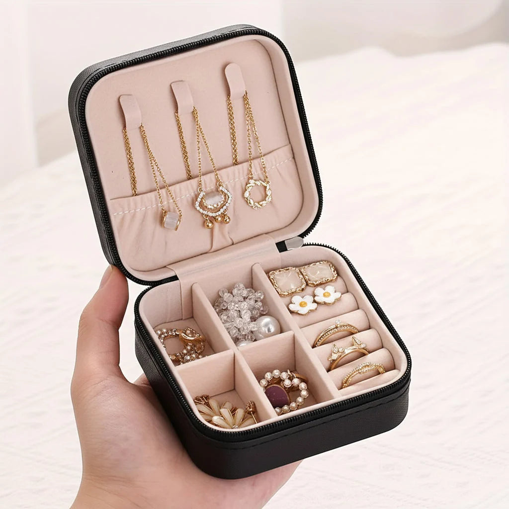 Travel Jewelry Box | Zipper Closure & Soft Fabric Lining | Compact Design