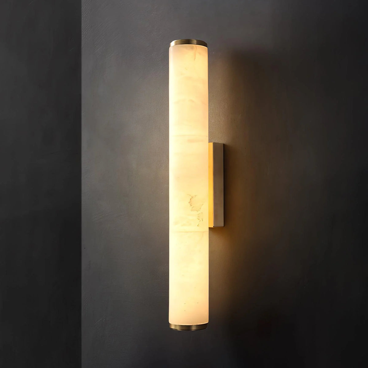 Wall Lamp | Dimmable Brass & Alabaster