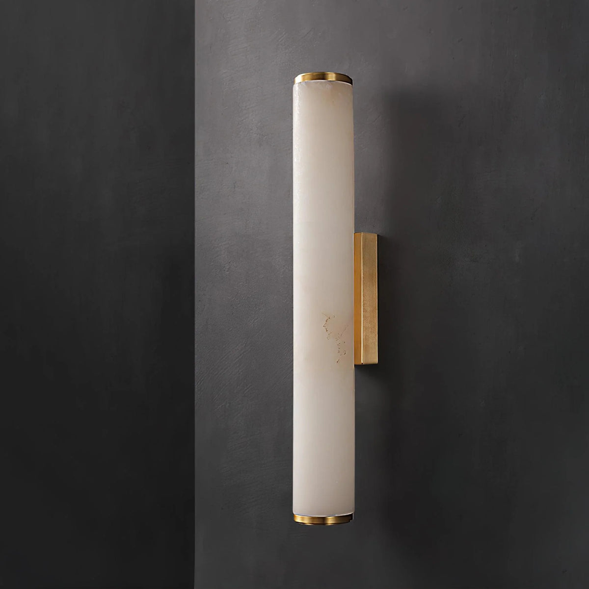 Wall Lamp | Dimmable Brass & Alabaster