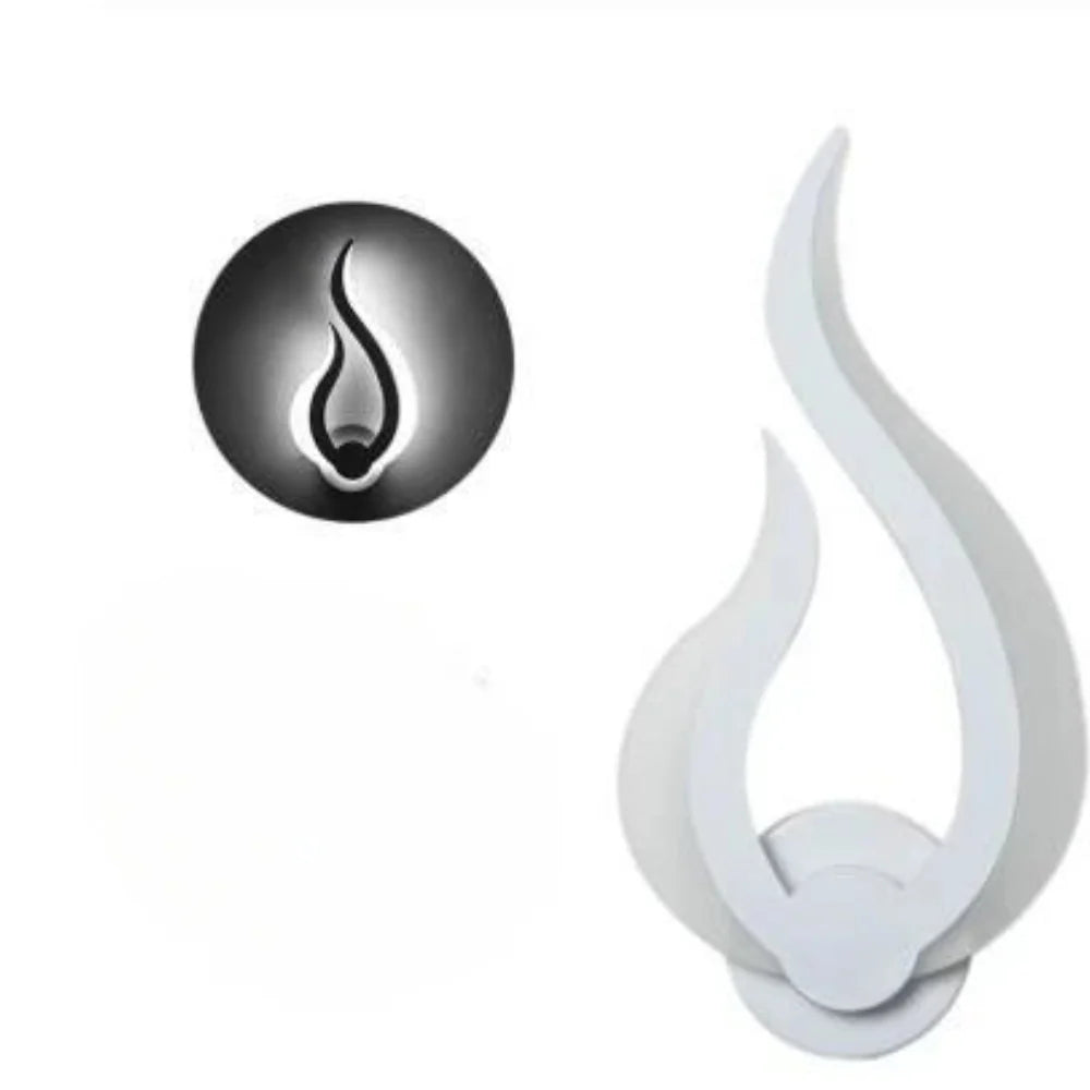 Wall Lamp | Flame-Shaped Flickering LED