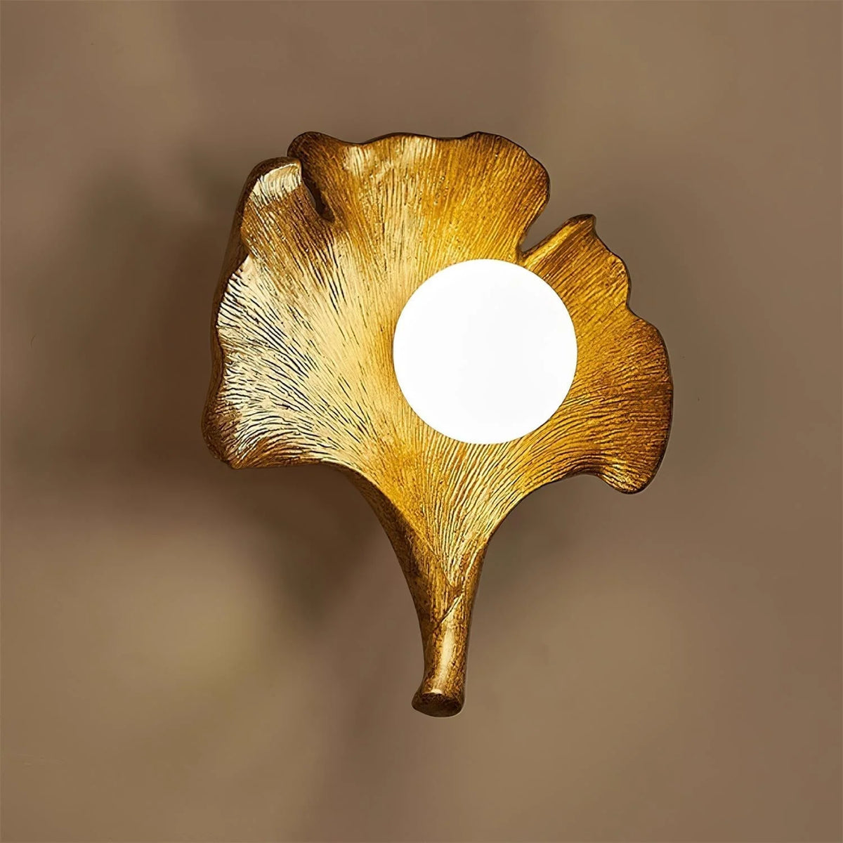 Wall Lamp | Ginkgo Leaf Design & Dimmer-Compatible | 25 cm
