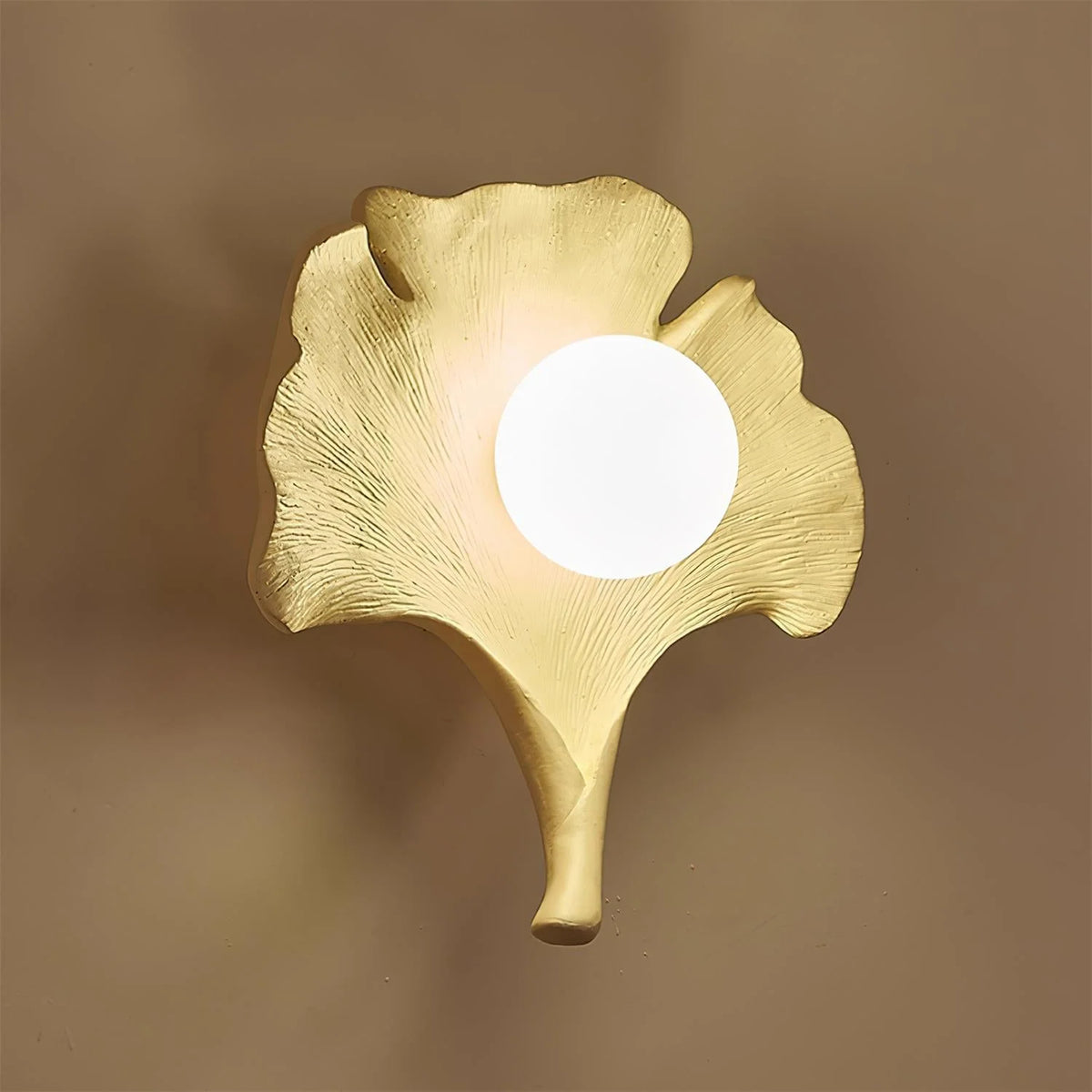 Wall Lamp | Ginkgo Leaf Design & Dimmer-Compatible | 25 cm