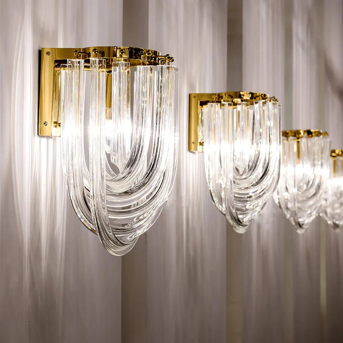 Wall Lamp | Handblown Glass & Gold Metal Base | 23 x 40 cm