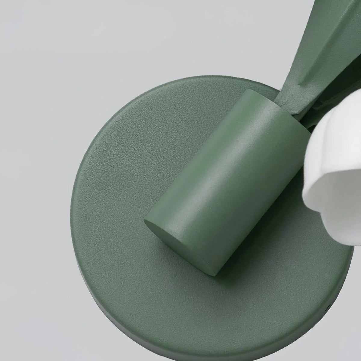 Wall Lamp | Lifelike Orchid Design & Soft Ambient Light | Hardwire